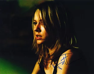 Naomi Watts autograph