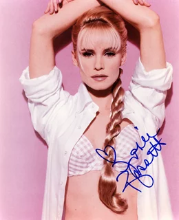 Josie Bissett autograph