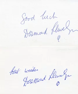 Desmond Llewelyn autograph
