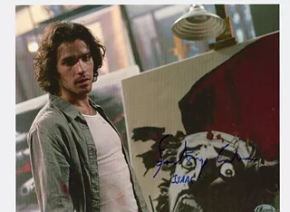 Santiago Cabrera autograph