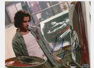 Santiago Cabrera autograph