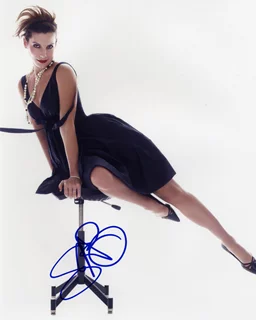 Sandra Bullock autograph