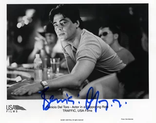 Benicio Del Toro autograph