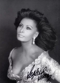 Sophia Loren autograph