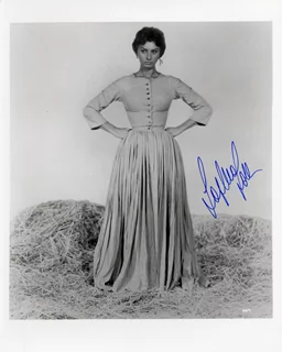 Sophia Loren autograph