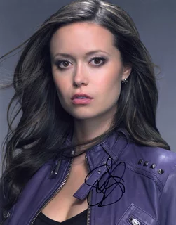 Summer Glau autograph