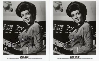 Nichelle Nichols autograph