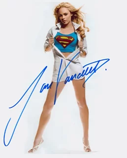 Laura Vandervoort autograph