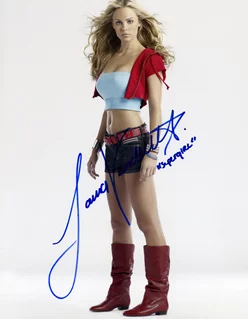 Laura Vandervoort autograph