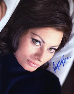 Sophia Loren autograph