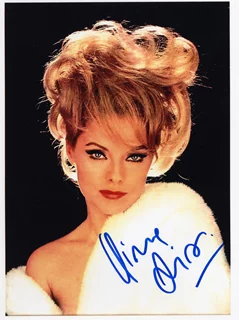 Virna Lisi autograph