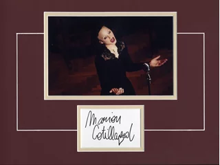 Marion Cotillard autograph