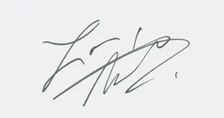 Nikki Blonsky autograph