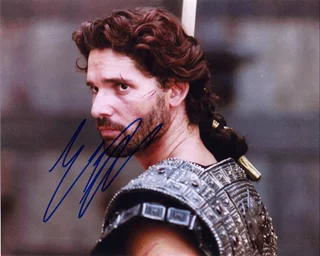 Eric Bana autograph