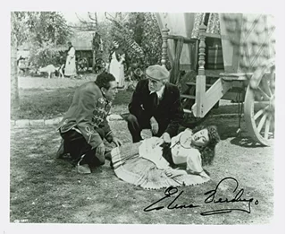 Elena Verdugo autograph
