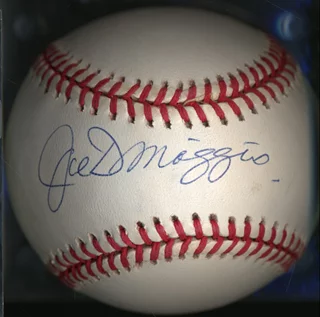 Joe DiMaggio autograph