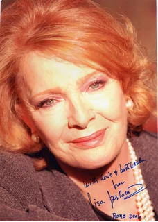 Lisa Gastoni autograph