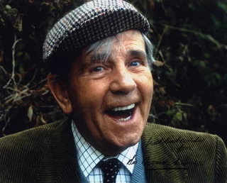 Sir Norman Wisdom autograph