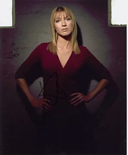 Natalie Zea autograph
