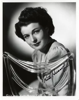 Ruth Hussey autograph
