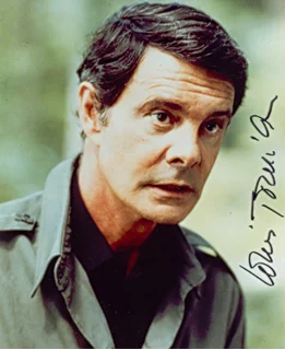 Louis Jourdan autograph