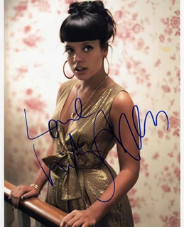 Lily Allen autograph