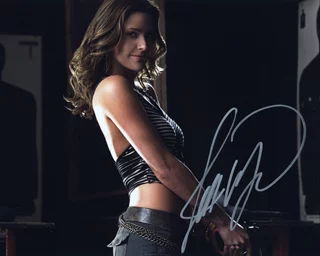 Jill Wagner autograph