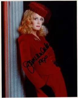 Joan Van-Ark autograph