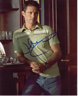 Jeffrey Donovan autograph