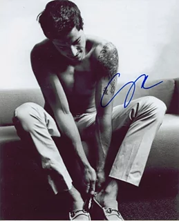 Simon Rex autograph