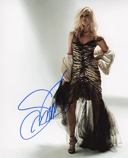 Sarah Lancaster autograph