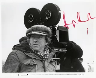 Lasse Hallstrom autograph