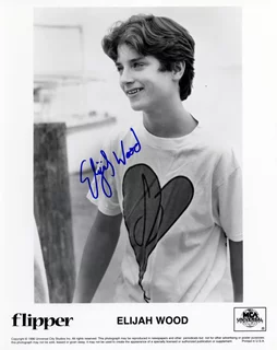 Elijah Wood autograph