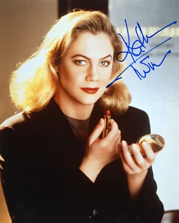 Kathleen Turner autograph