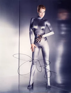 Jeri Ryan autograph