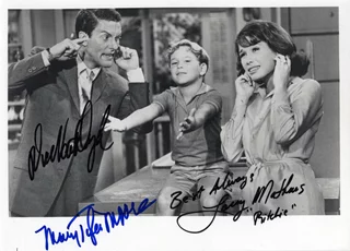 Mary Tyler Moore Show autograph