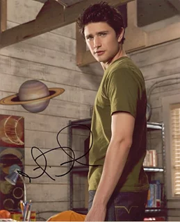 Matt Dallas autograph