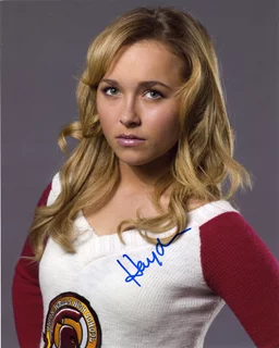 Hayden Panettiere autograph