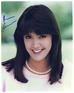 Phoebe Cates autograph