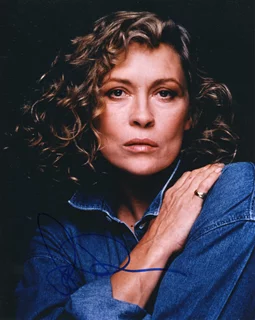 Faye Dunaway autograph