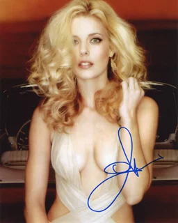 Christina Moore autograph
