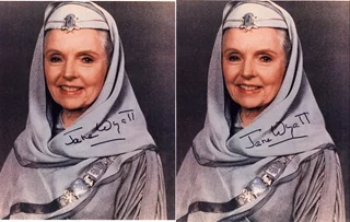 Jane Wyatt autograph