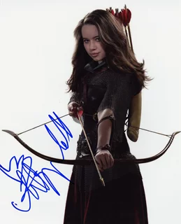 Anna Popplewell autograph