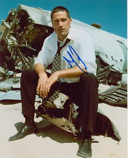 Matthew Fox autograph