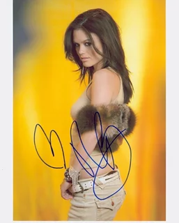 Rachel Bilson autograph