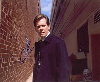 Kevin Bacon autograph