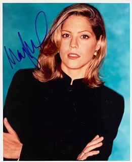 Mary McCormack autograph