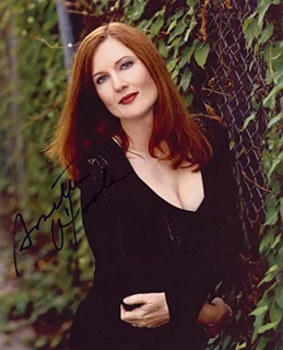Annette O'Toole autograph