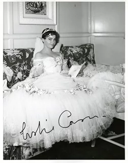 Leslie Caron autograph