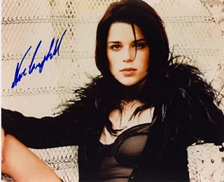 Neve Campbell autograph